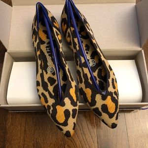 Rothy’s Points - Big Cat